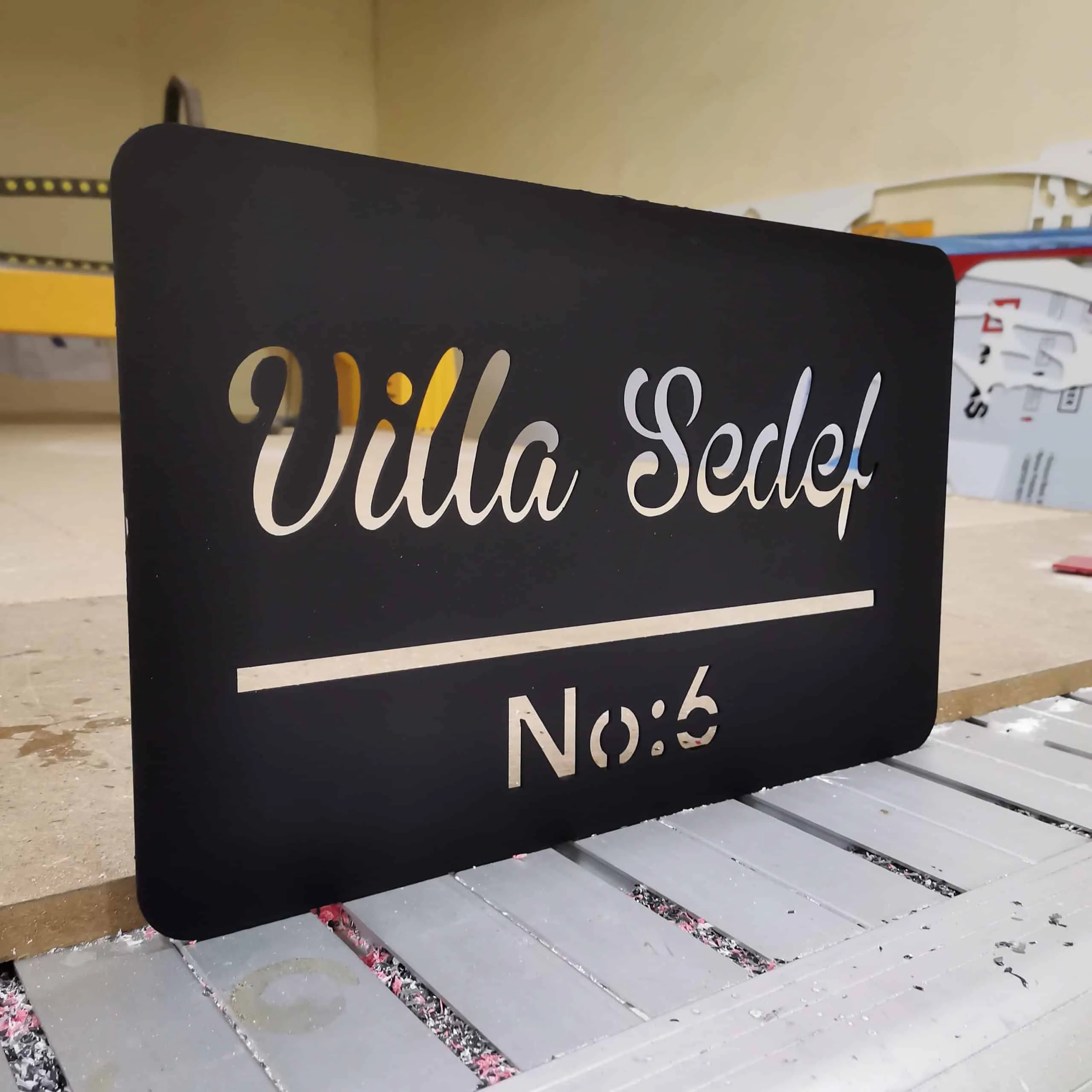 Lazer Tabela 14 Villa Kapı Tabela Modelleri
